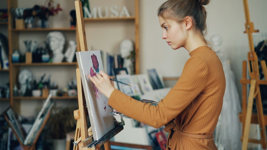 Photo discovering new artists tips